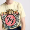 Foo Fighters -grafiikalla varustettu albumipaita
