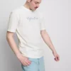 Graafinen T-paita