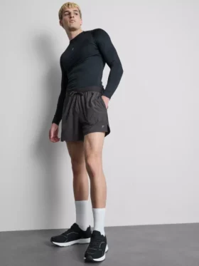 Heijastavat juoksushortsit