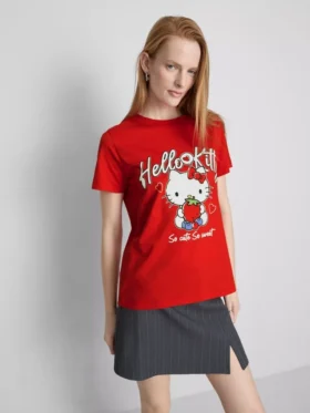 Hello Kitty -puuvillainen rento mansikka-T-paita