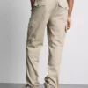 Hihalliset cargo-collegehousut