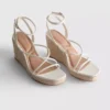 Hihnalliset espadrillat kiilakorkoisina