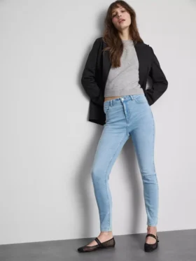 Huippulaadukkaat korkeavyötäröiset skinny-farkut