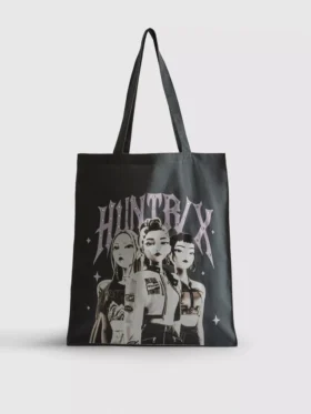 Huntr/x graafinen kangaskassi