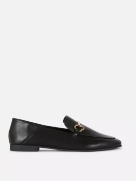 Juhlavat loaferit