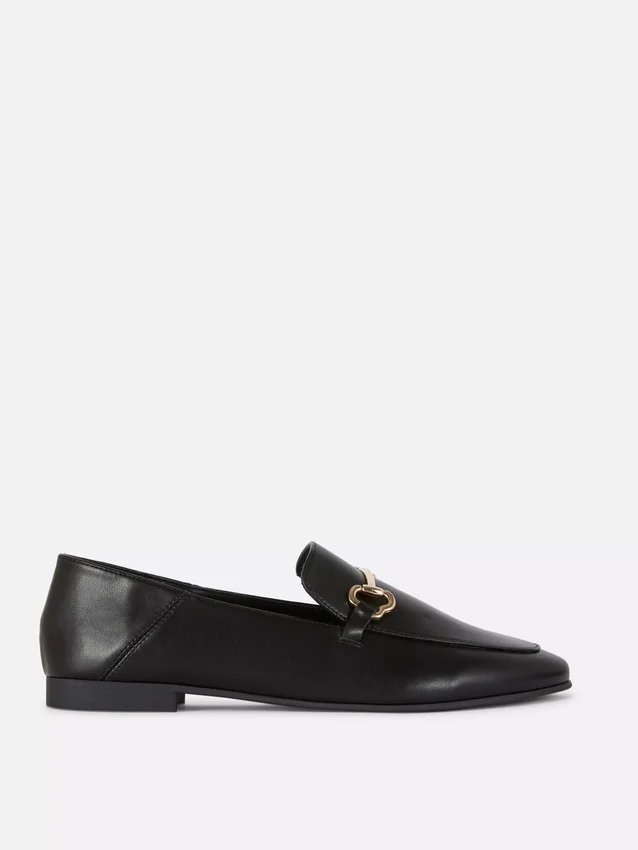 Juhlavat loaferit
