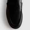 Juhlavat loaferit