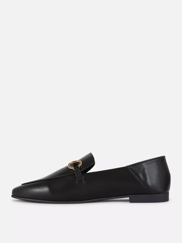 Juhlavat loaferit