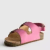 Kaksinkertaisella soljella varustetut slingback-sandaalit