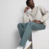 Kapeat chino-housut