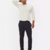 Kapeat joustavat chino-housut