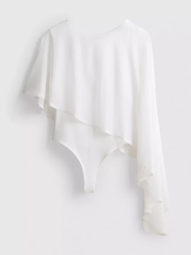 Kapemallinen bodysuit