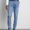 Keskikorkeat skinny-farkut