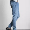 Keskikorkeat skinny-farkut