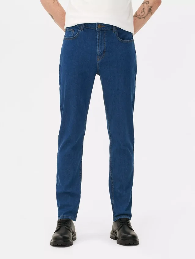 Keskikorkeat slim fit -farkut