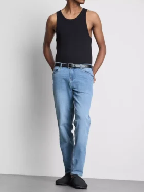 Keskikorkeat slim fit -farkut