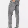 Keskikorkeat slim fit -farkut