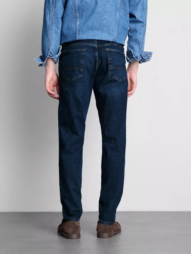 Keskikorkeat slim fit -farkut
