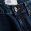 Keskikorkeat slim fit -farkut
