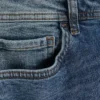 Keskikorkeat slim fit -farkut