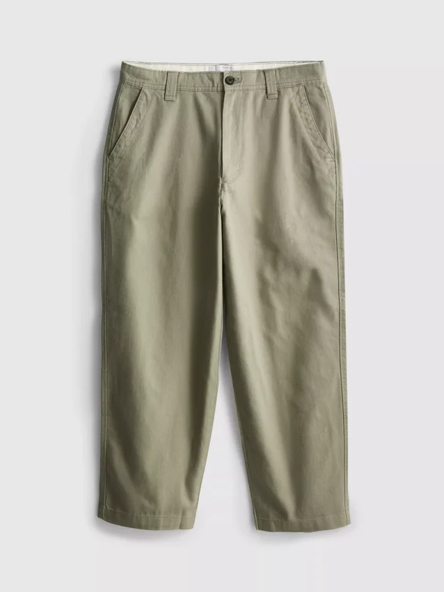 Keskikorkeat, väljät chino-housut