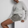 Keskikorkeat, ylös käännettävät denimshortsit