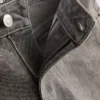 Keskikorkeat, ylös käännettävät denimshortsit