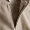 Keskikorkeat, ylös käännettävät denimshortsit