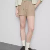 Kiristysnauhalliset ryppyiset shortsit