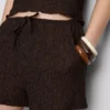Kiristysnauhalliset ryppyiset shortsit