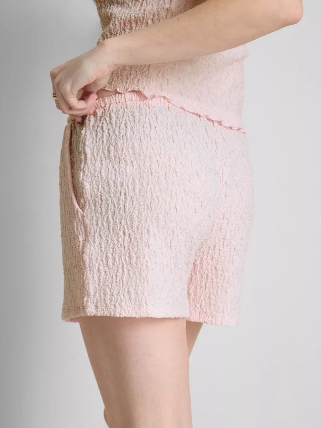 Kiristysnauhalliset ryppyiset shortsit
