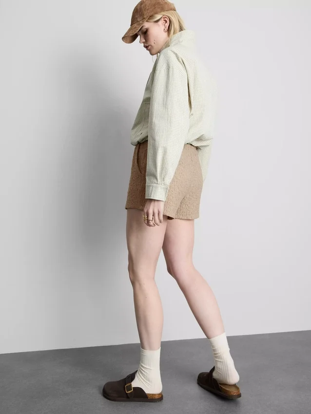 Kiristysnauhalliset ryppyiset shortsit