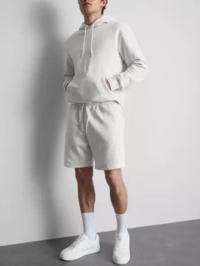 Kiristysnauhalliset shortsit