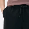 Kiristysnauhalliset shortsit