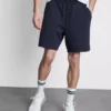 Kiristysnauhalliset urheilushortsit