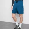 Kiristysnauhalliset urheilushortsit