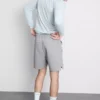 Kiristysnauhalliset urheilushortsit