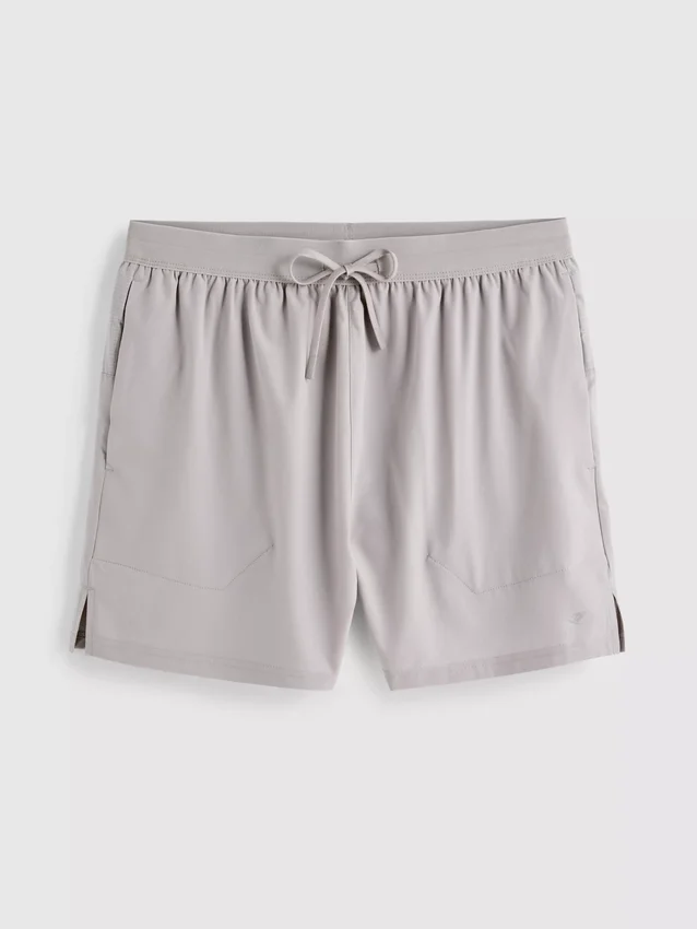 Kiristysnauhalliset urheilushortsit
