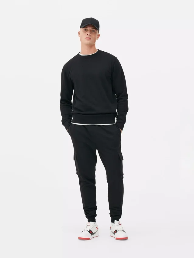 Klassinen collegepaita