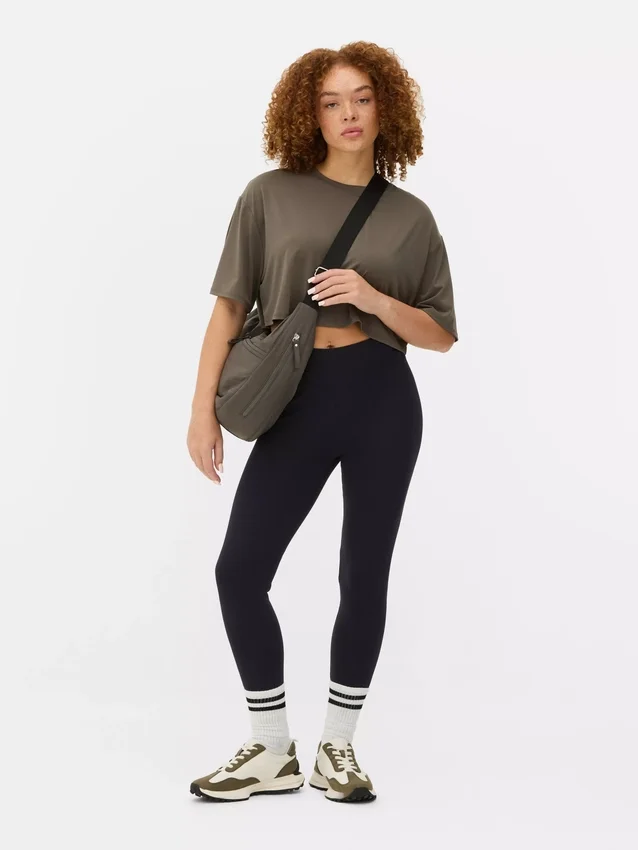 Korkeavyötäröiset jersey-leggingsit