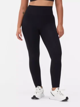 Korkeavyötäröiset saumattomat leggingsit