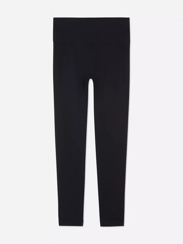 Korkeavyötäröiset saumattomat leggingsit