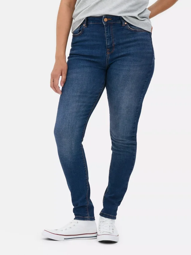 Korkeavyötäröiset skinny-farkut
