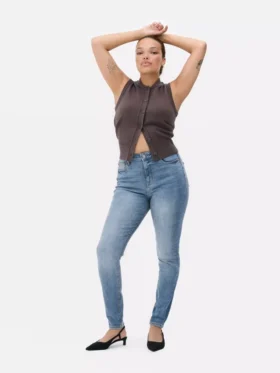 Korkeavyötäröiset skinny-farkut