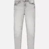 Korkeavyötäröiset skinny-farkut