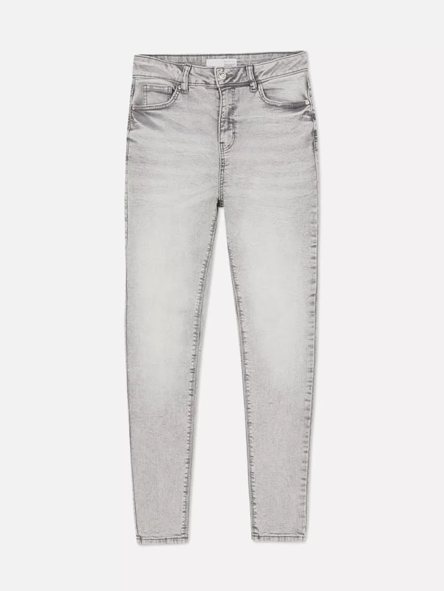 Korkeavyötäröiset skinny-farkut