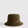 Kudottu bucket-hattu