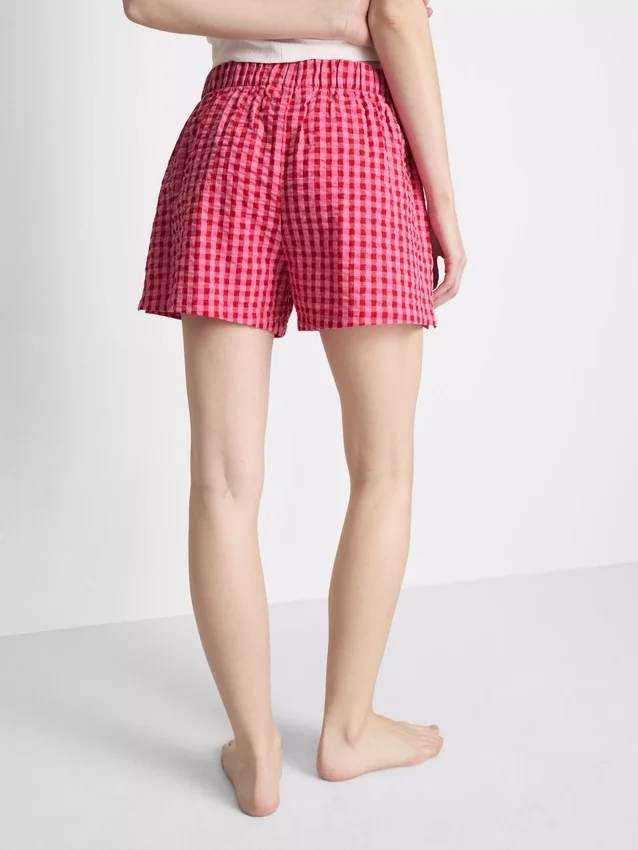 Kudotut puuvillaiset pyjamat