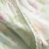 Kukka-kuvioiset, leveälahkeiset pyjamahousut