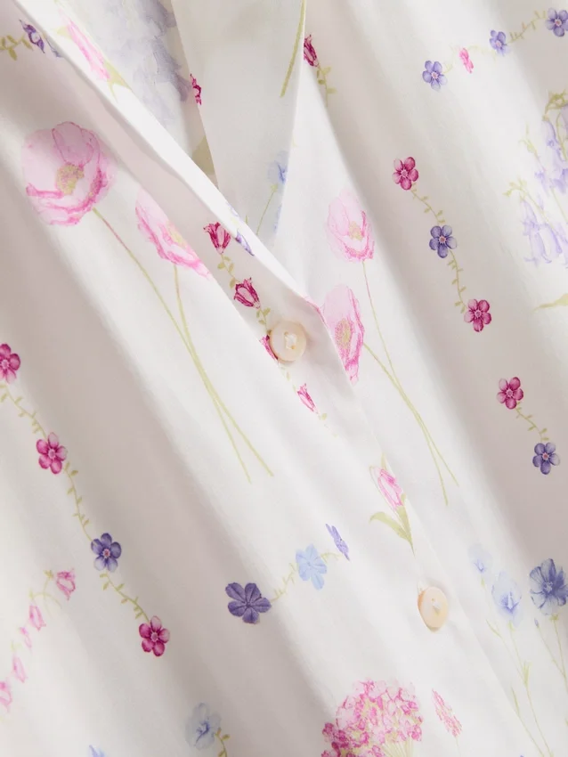 Kukkakuvioinen lyhythihainen pyjama-paita